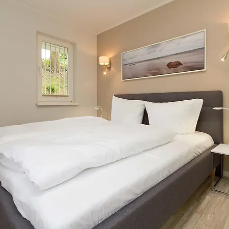 Ferienhaus Achterndieck بيت للعطل